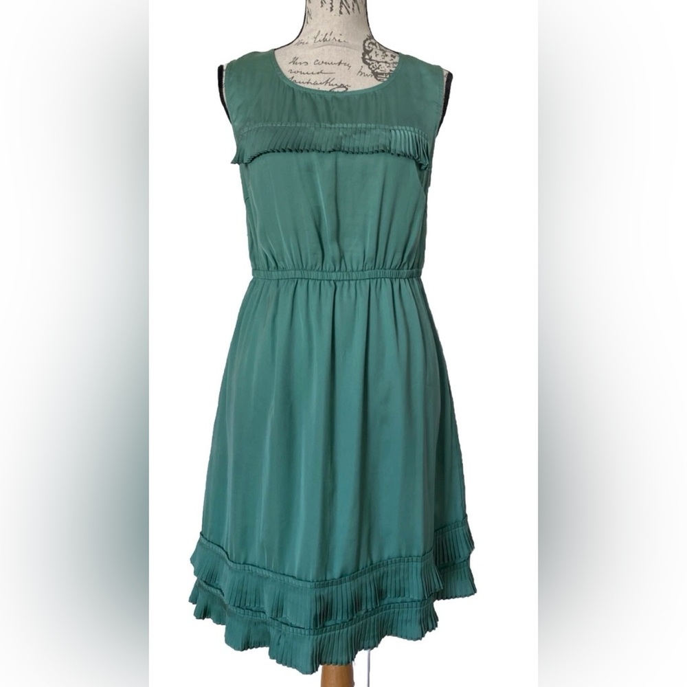 Tulle Anthropologie Dress Women’s X-Small Green Ruffle Knee Length Size Large
